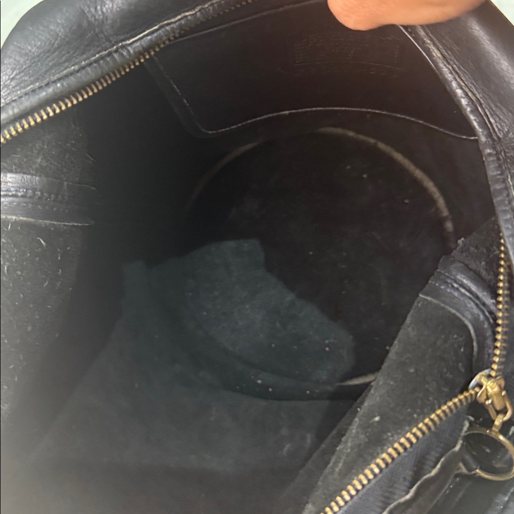Vintage Coach Black Leather XL Large Unlined Bucket Bag - Picture 8 of 9